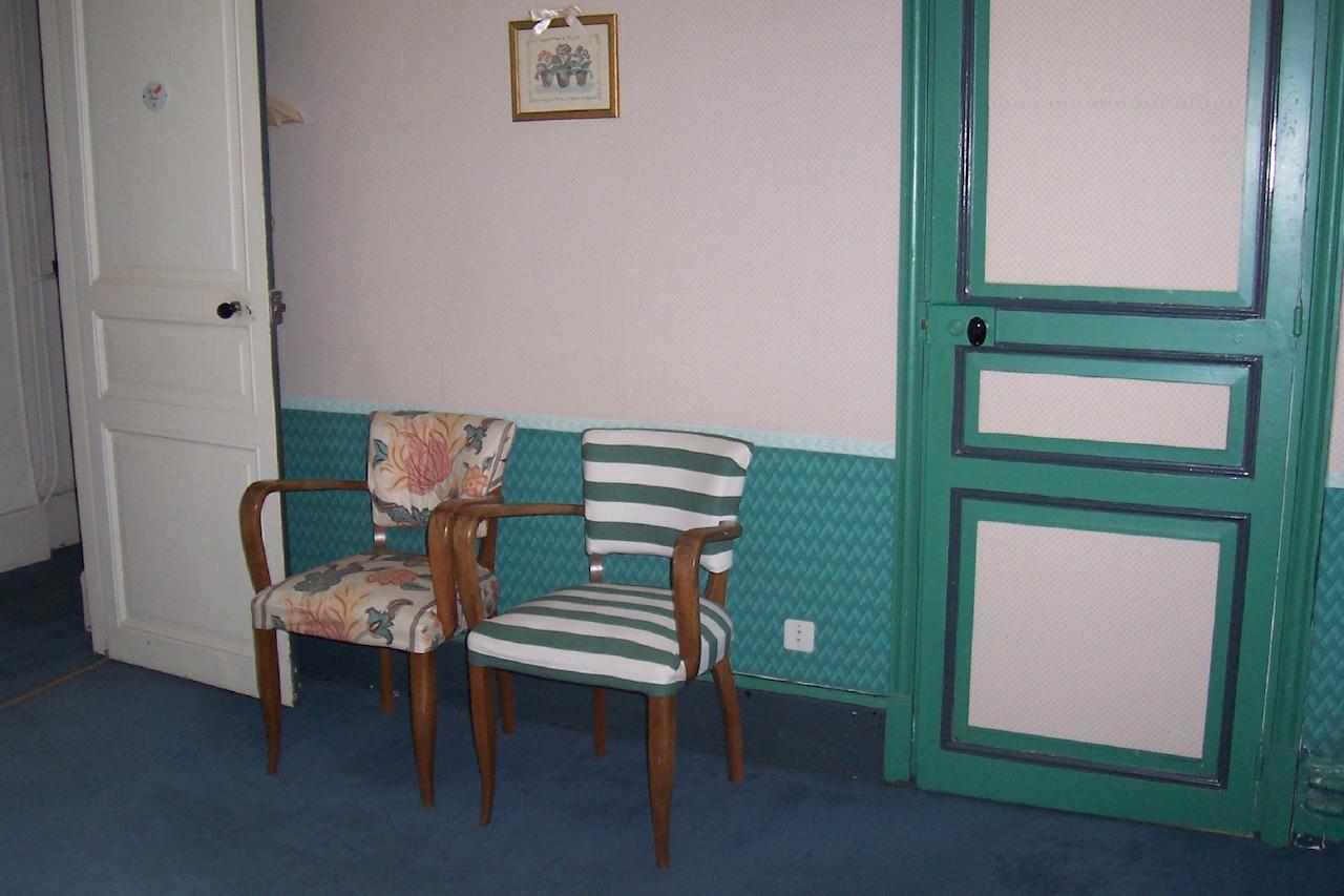 Chateau Champigny Bed & Breakfast Maillet  Room photo
